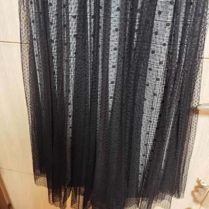 [BUNJANG] Renny Ron Black Lace Midi Dress / 레니본