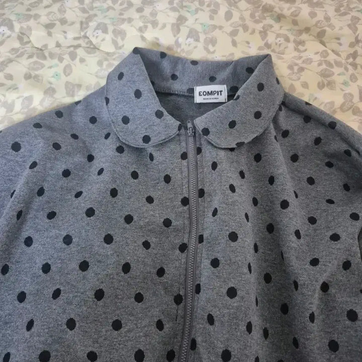 [BUNJANG] EOMFIT Dot Pattern Zip-Up Jacket Gray / EOMFIT 땡땡이 패턴 집업 자켓 그레이