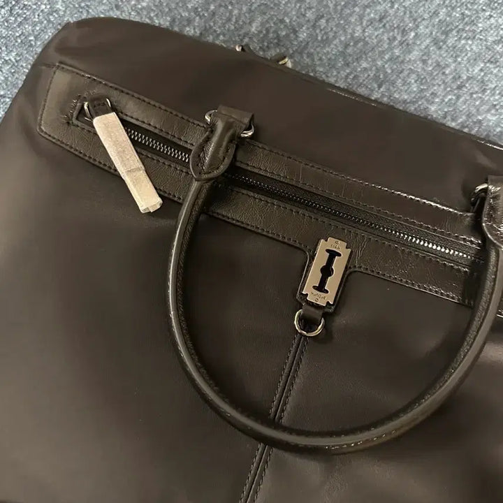 [BUNJANG] Vunque Toque Cabin Crew Big Square Tote L Briefcase / 분크 브리프케이스 새상품