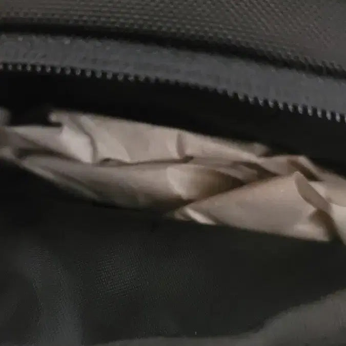 [BUNJANG] Kangol Icon Spark Backpack Black / 캉골 가방 2026신상 전국완판! 아이콘 스파크 백팩 블랙 책가방 새제품