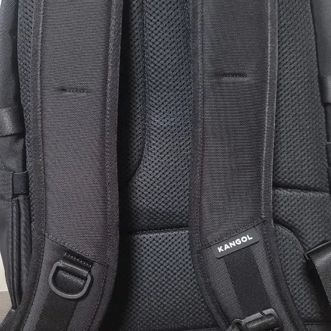 [BUNJANG] Kangol Icon Spark Backpack Black / 캉골 가방 2026신상 전국완판! 아이콘 스파크 백팩 블랙 책가방 새제품