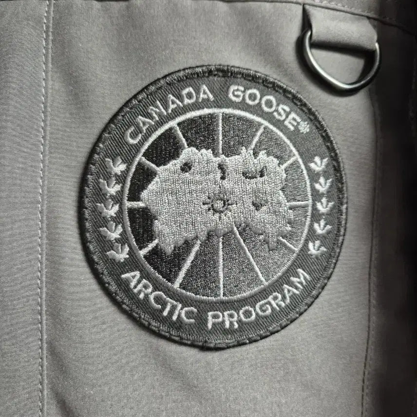 [BUNJANG] Canada Goose Macculloch Graphite Black Label Parka / 캐나다구스 맥컬록 그라파이트 블랙라벨 M 팝니다.