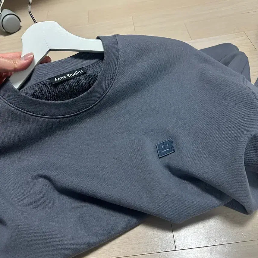 [BUNJANG] Acne Studios Fepa Sweatshirt / 아크네 포바 맨투맨 (스톤색상)