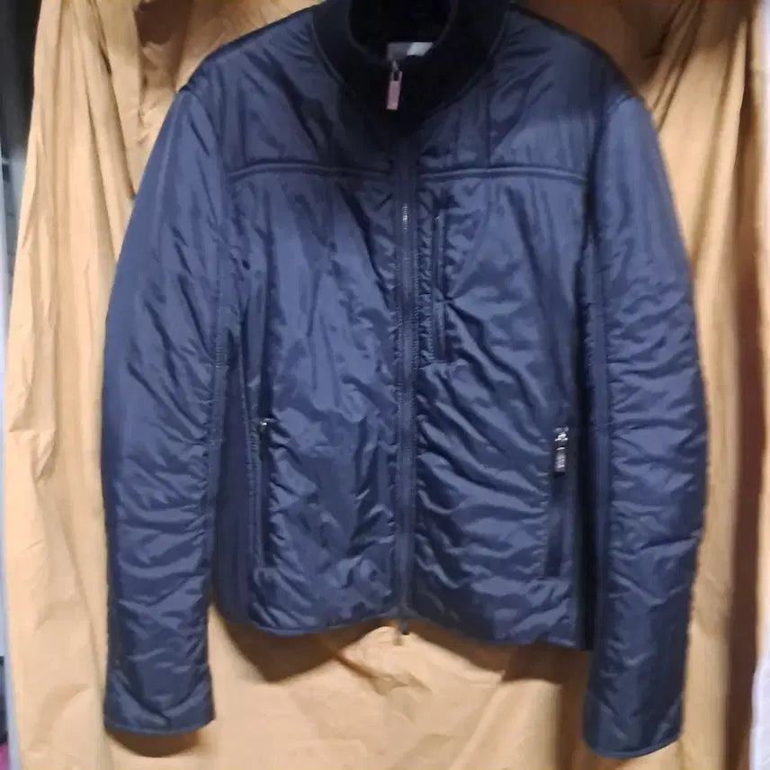 [BUNJANG] Armani Collezioni Padded Jacket / 알마니 꼴레지오니 패딩점퍼