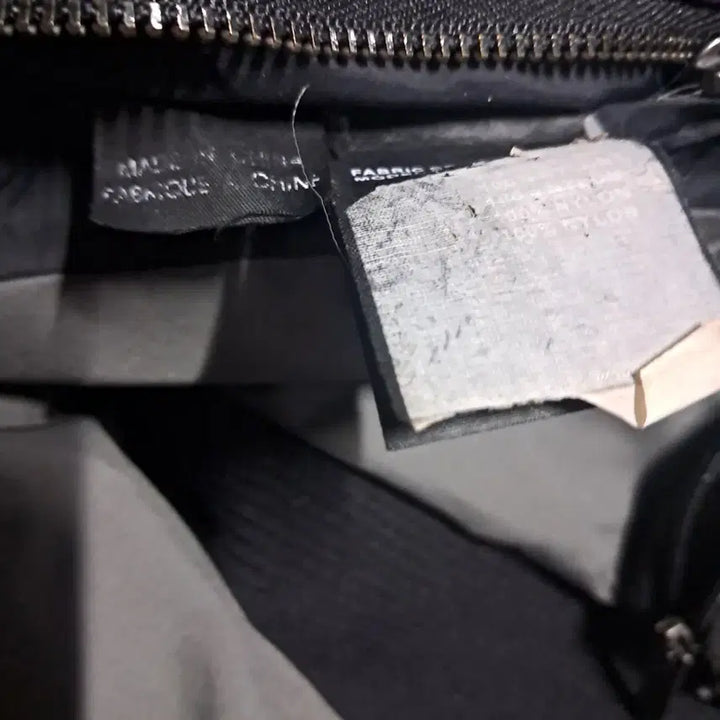 [BUNJANG] Armani Collezioni Padded Jacket / 알마니 꼴레지오니 패딩점퍼