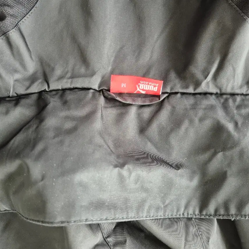 [BUNJANG] Puma Black Hooded Windbreaker Jacket / 푸마 블랙 후드 바람막이 자켓