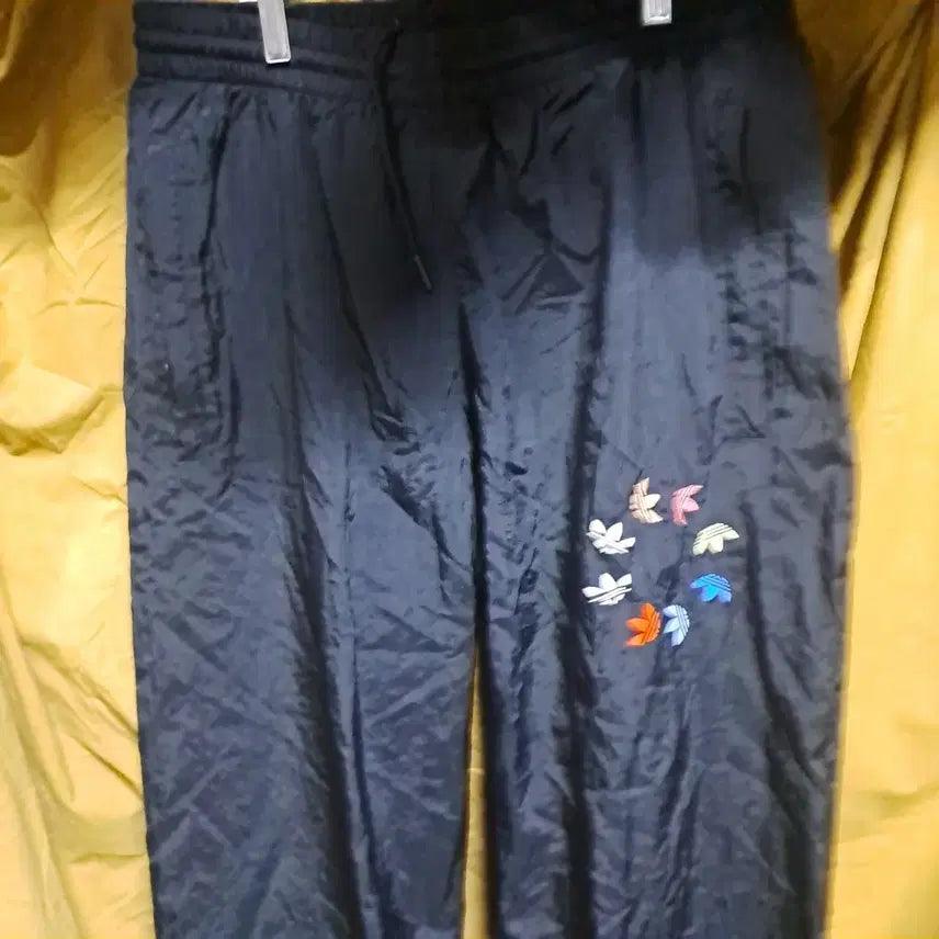 [BUNJANG] Adidas Bold Woven Jogger Pants / 아디다스 볼드 우븐 조거팬츠