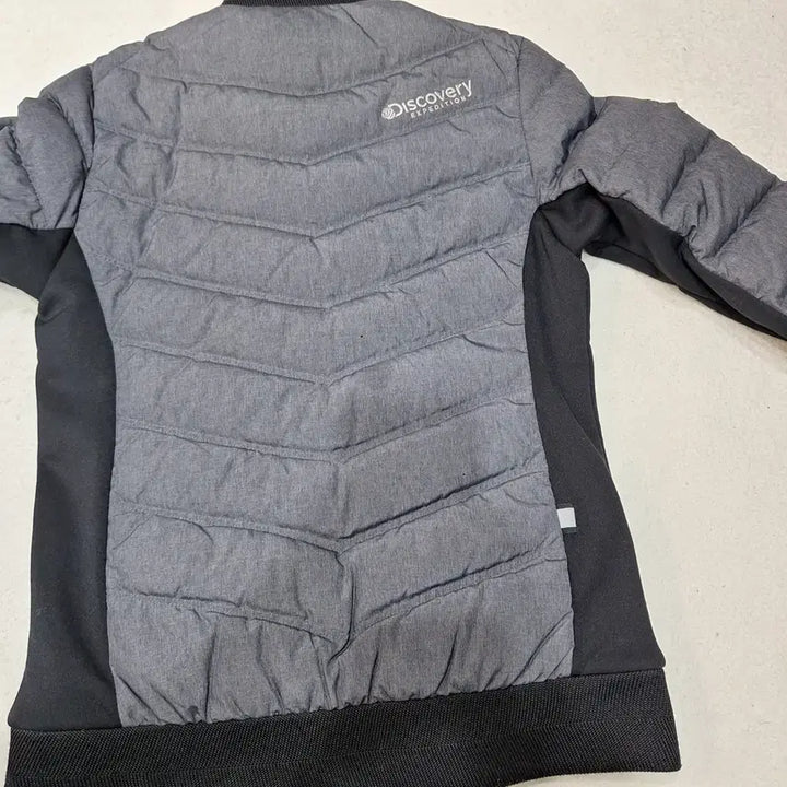 [BUNJANG] Discovery Lightweight Padded Jacket / 디스커버리  경량패딩90(상태좋음)