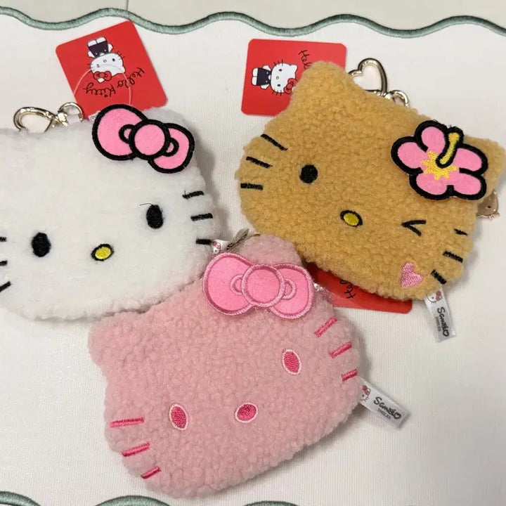 [BUNJANG] Hello Kitty Heart Hook Wool Pouch Keyring / 헬로키티 하트고리 양털 파우치 키링 (새제품