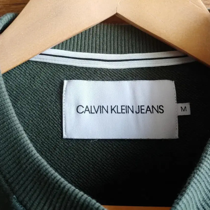[BUNJANG] Calvin Klein CK Embroidered Logo Sweatshirt (M) / 캘빈클라인 CK 자수로고 맨투맨(M)