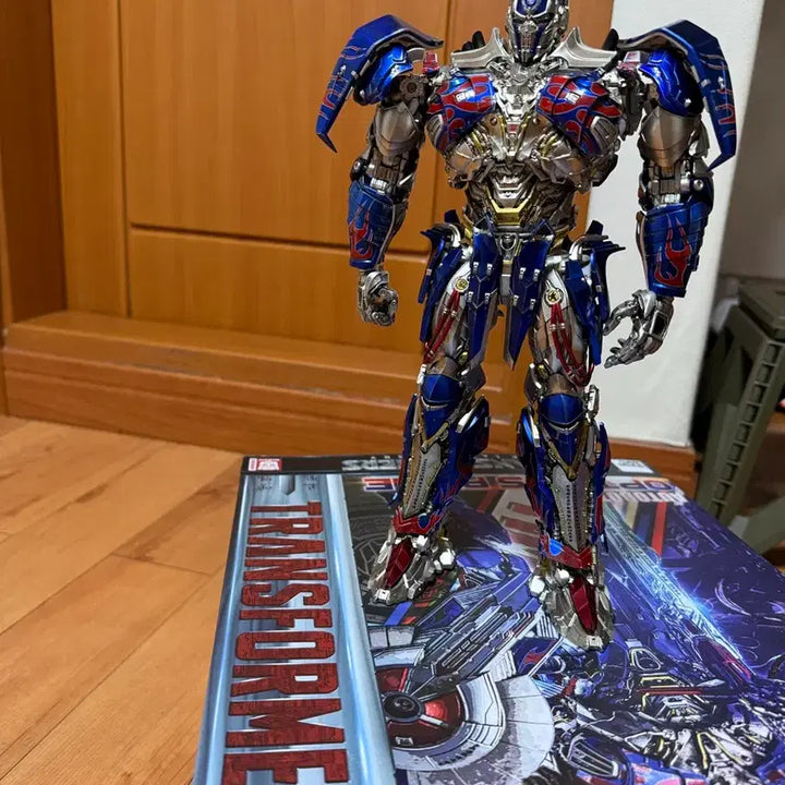 [BUNJANG] Threezero DLX Optimus Prime Action Figure / Threezero DLX 트랜스포머 옵티머스 프라임 액션 피규어