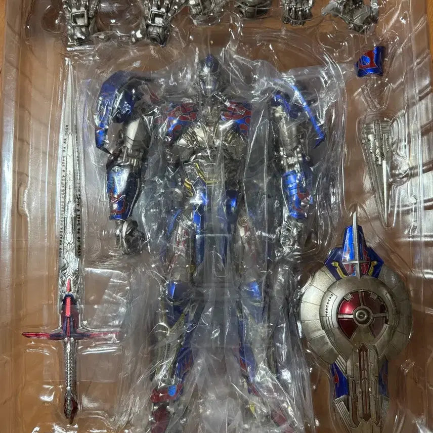 [BUNJANG] Threezero DLX Optimus Prime Action Figure / Threezero DLX 트랜스포머 옵티머스 프라임 액션 피규어