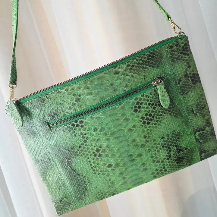 [BUNJANG] LUBA Python Leather Green Square Clutch Shoulder Bag / [LUBA] 뱀가죽 천연 리얼 파이톤 그린 스퀘어 클러치 숄더백