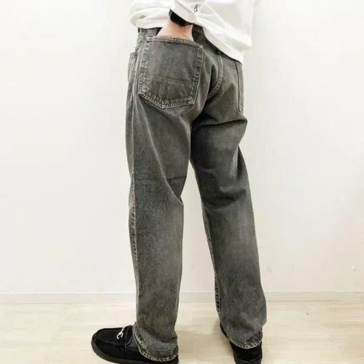 [BUNJANG] Anachronorm Washed Black Denim Jeans / 아나크로놈 워시드 블랙 36