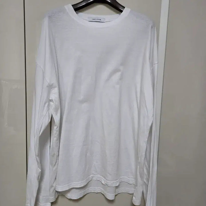 [BUNJANG] Trendy Apparel White Long-Sleeve T-shirt / 트렌디 어패럴 화이트 긴팔 티셔츠 77~88