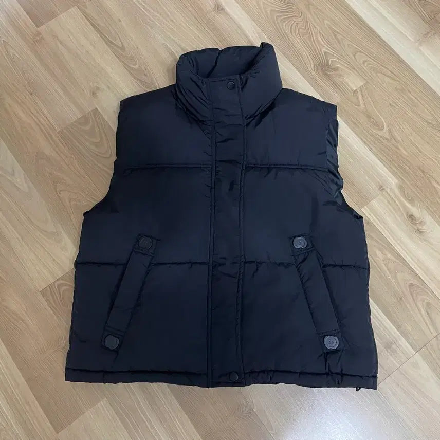 [BUNJANG] NainSix Black Padded Vest / 나인식스 블랙 패딩조끼 F(55)