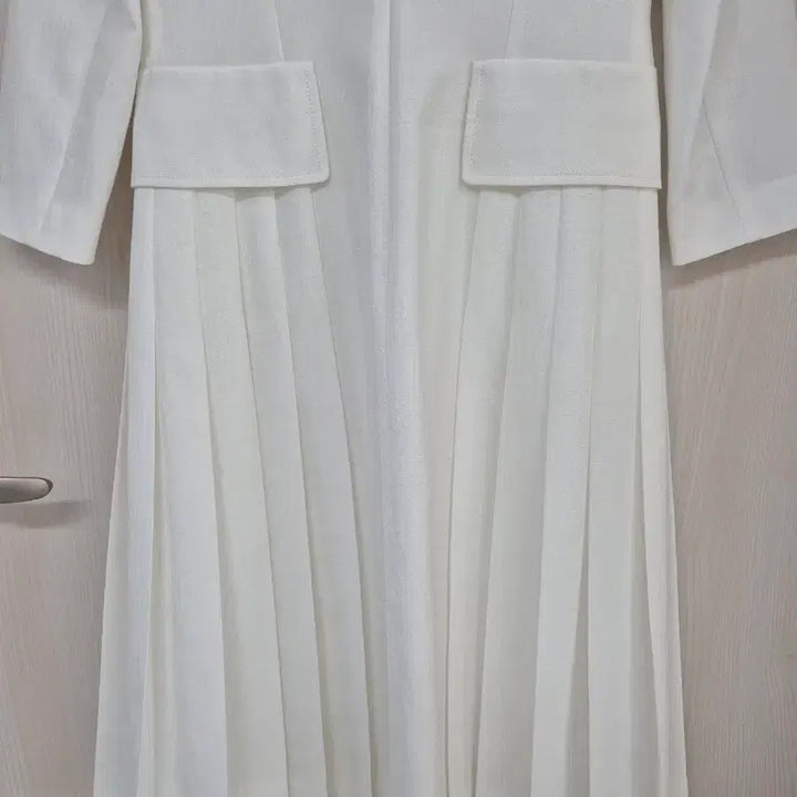 [BUNJANG] MojoSphin White Ceremony Dress / 모조에스핀 화이트 예복원피스