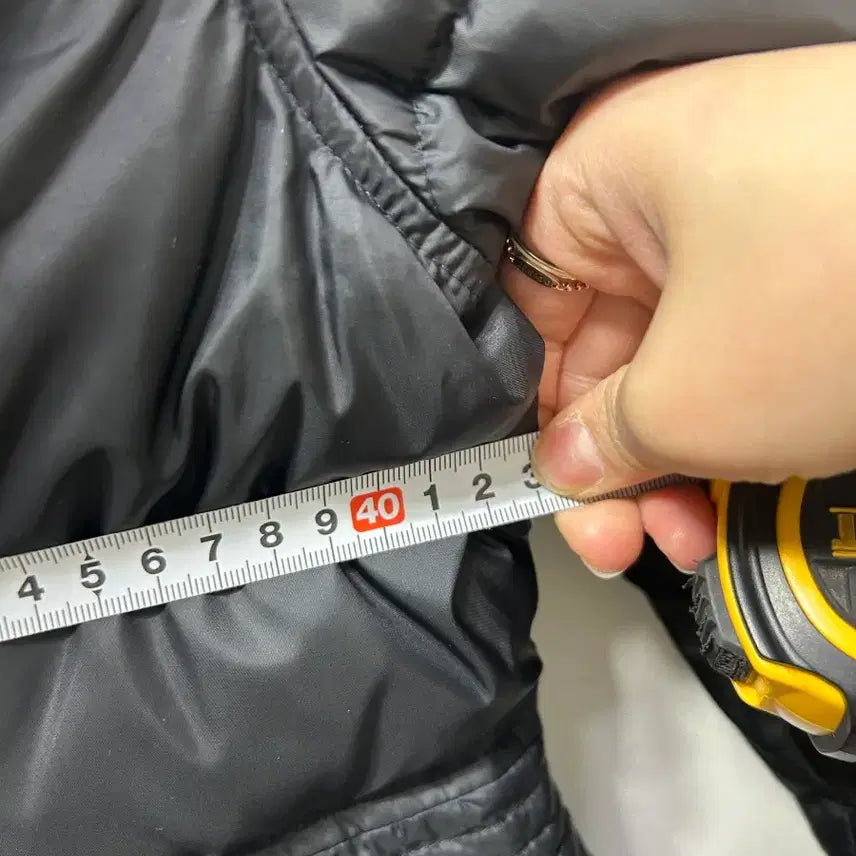 [BUNJANG] Levi's Women's Lightweight Padded Jumper / 리바이스 여성 경량패딩 점퍼.S