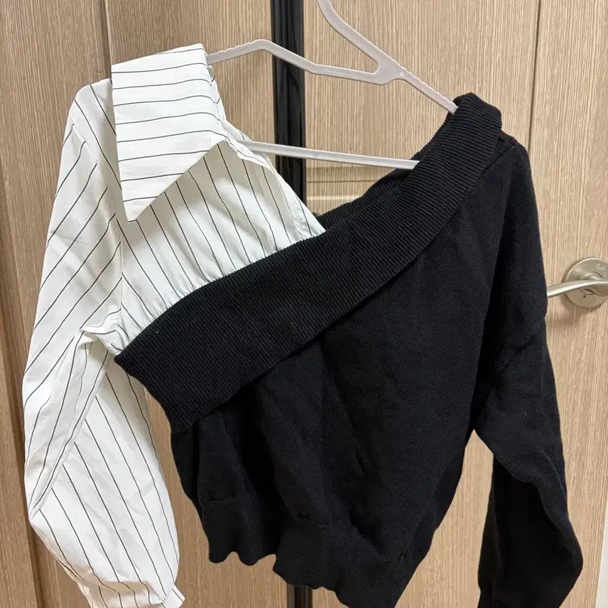 [BUNJANG] Open Shoulder Shirt / 오픈숄더 셔츠