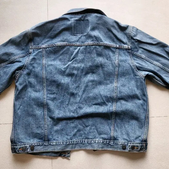 [BUNJANG] Levi's Trucker Jacket / 리바이스 트러커 자켓