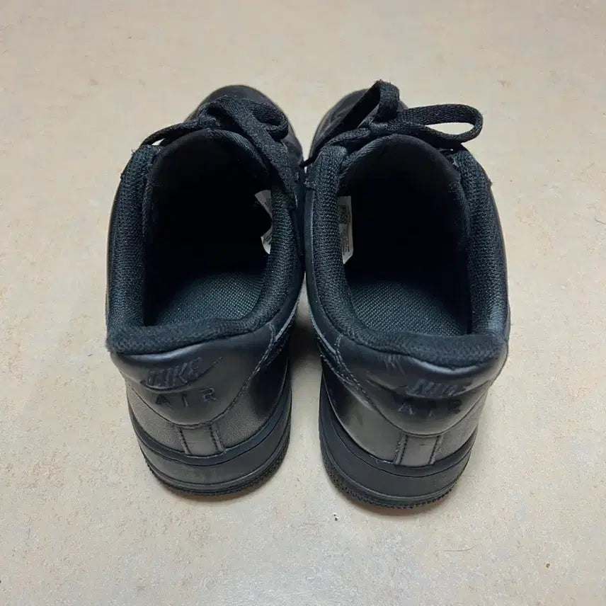 [BUNJANG] Nike Air Force Black Sneakers / 나이키 에어포스 블랙 270