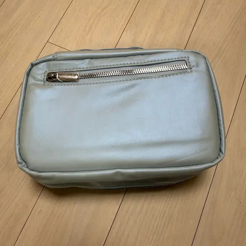 [BUNJANG] Piccasso Aurora Dream Edition Pouch / 새상품) 피카소 오로라드림 에디션 파우치 (25년 홀리데이시즌 한정판)