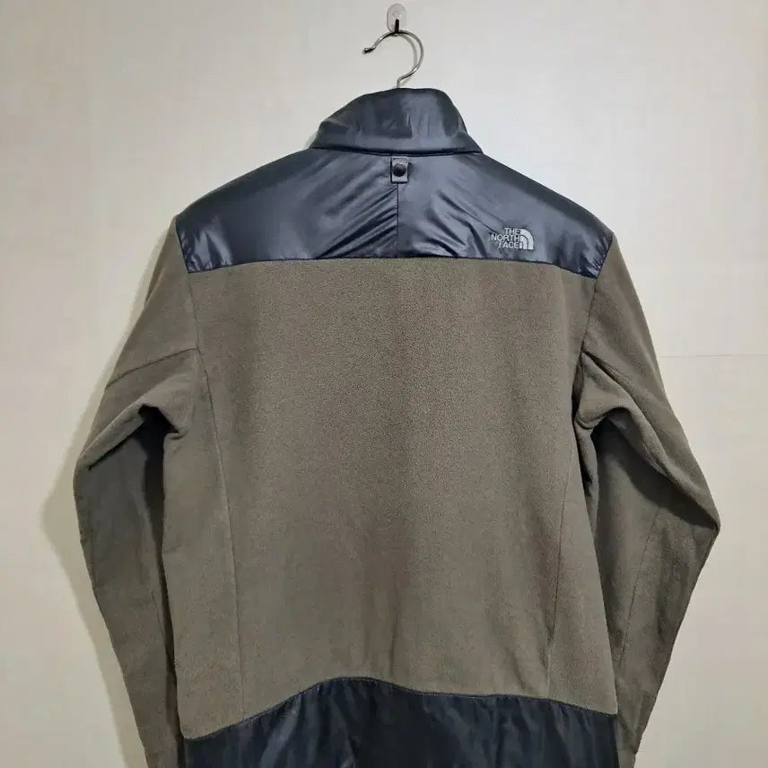 [BUNJANG] The North Face Fleece Jacket Khaki 100 / 노스페이스 플리스 자켓 카키색 100사이즈