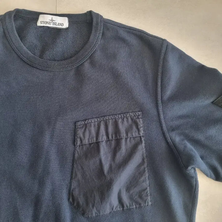 [BUNJANG] Stone Island Pocket Sweatshirt Navy XL / 스톤아일랜드 포켓 맨투맨 네이비색 XL사이즈(105~110) 정품