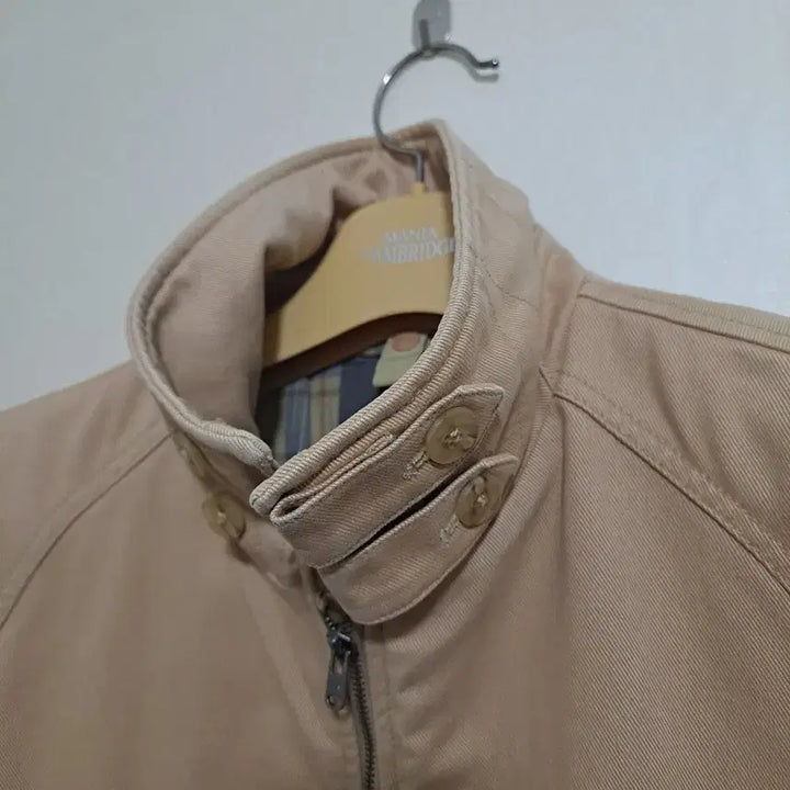 [BUNJANG] Hazzys Beige Bomber Jacket (Size 95) / 헤지스 베이지색 봄버 자켓 95사이즈