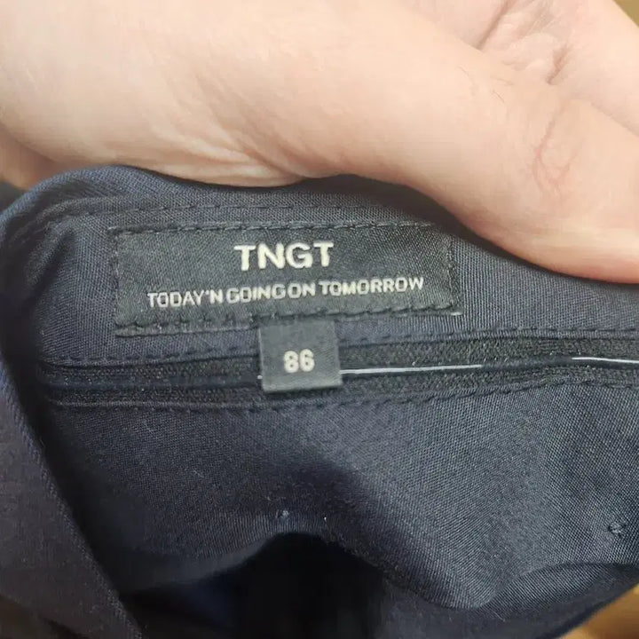 [BUNJANG] TNGT Navy Slacks / TNGT 네이비 슬랙스