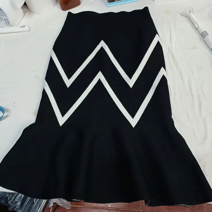 [BUNJANG] Wave Pattern Knit Skirt - Black 24 Size / 물결 패턴 니트 스커트 블랙24사이즈겨울  62206