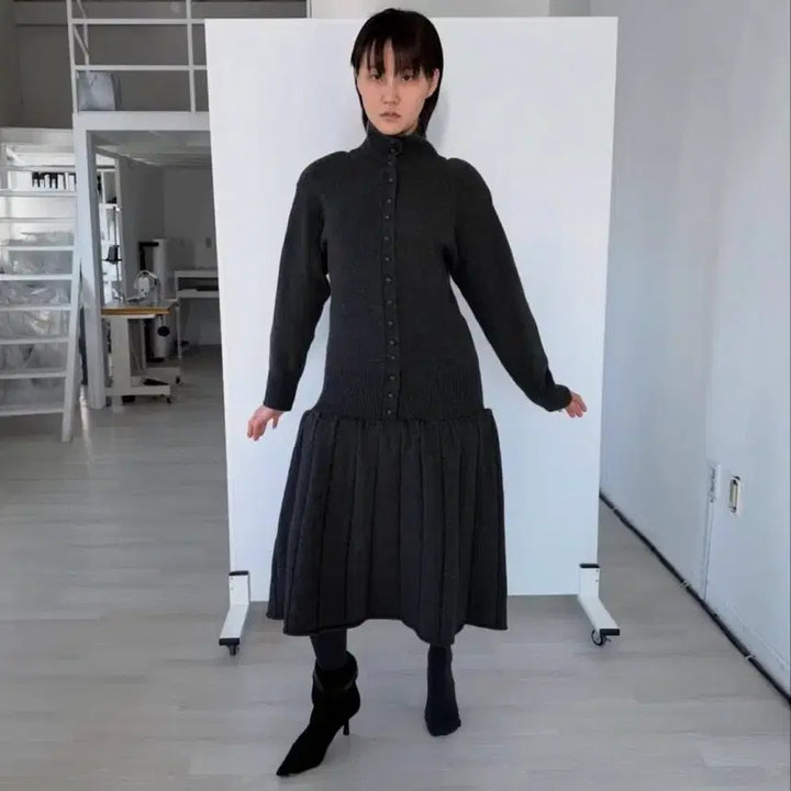 [BUNJANG] Eonts Charcoal Knit Dress / Eonts 에옹쓰 니트 원피스 차콜