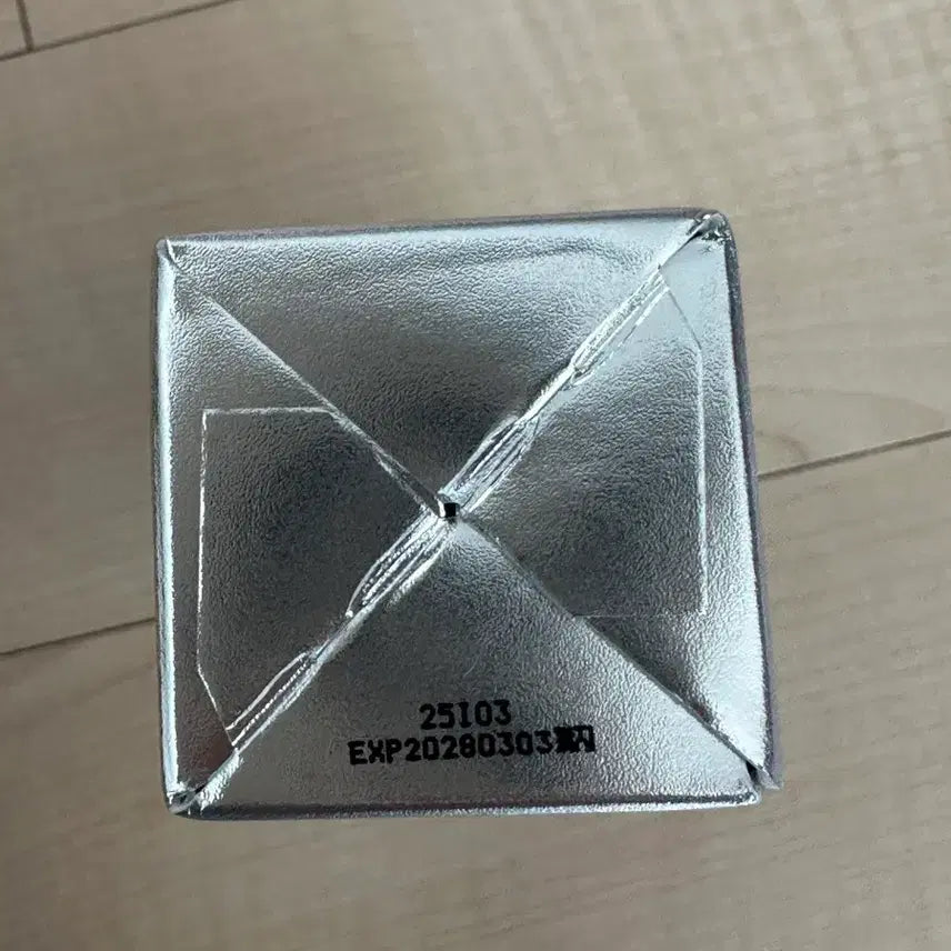 [BUNJANG] CelliMax The Vita A Retinol Shot Tightening Serum 30ml / [모공/탄력/결] 셀리맥스 더 비타 A 레티놀 샷 타이트닝 세럼 30ml