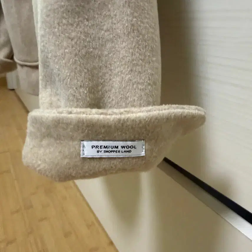 [BUNJANG] Beige Wool Short Coat / 베이지 울  숏코트