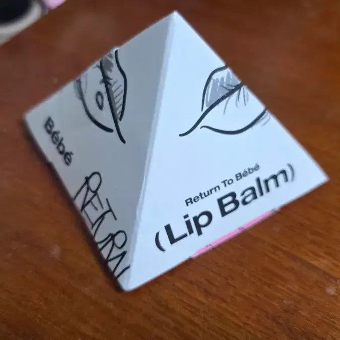 [BUNJANG] TOOC Return to Bebe Lip Balm / 투크 리턴 투 베베 립밤 (여배우 립케어)