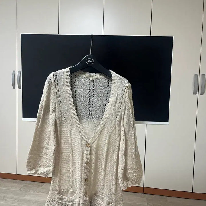 [BUNJANG] Thursday Island Ivory Cardigan / Thursday Island 아이보리색 가디건