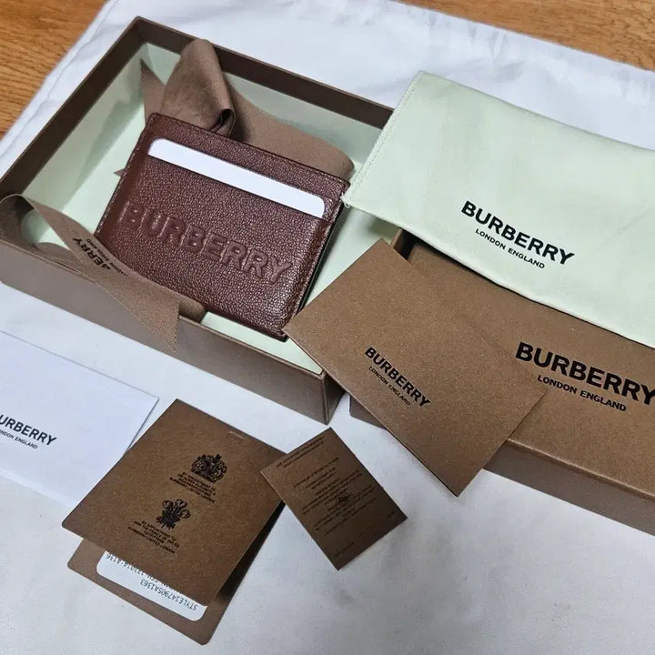 [BUNJANG] Burberry Card Wallet Full Set / 버버리 브라운 남 여 카드지갑 풀세트 정품 입니다 풀구성