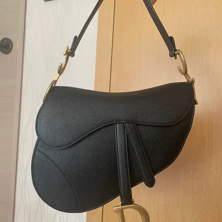 [BUNJANG] Dior Saddle Medium Shoulder Bag / 디올 새들 숄더백 미디움 가방
