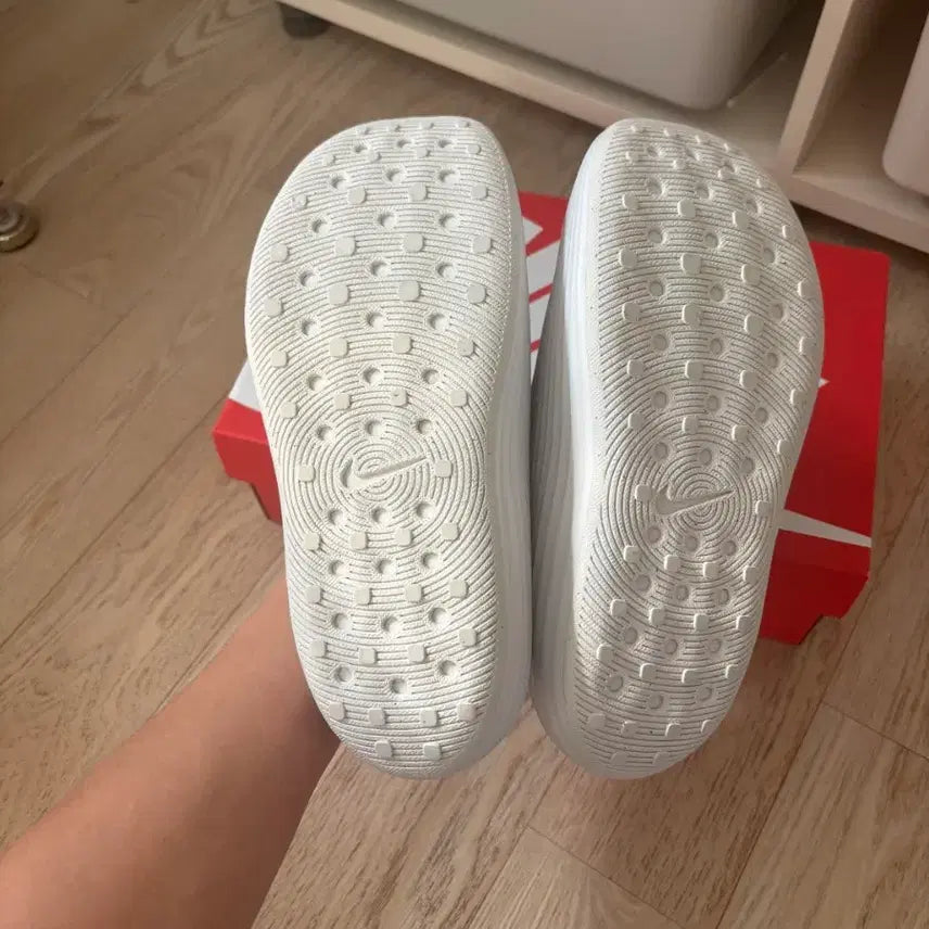 [BUNJANG] Nike React X Rejuvenate Slide Summit White Slippers / 나이키 리액트X 리주버네이트 슬라이드 서밋 화이트