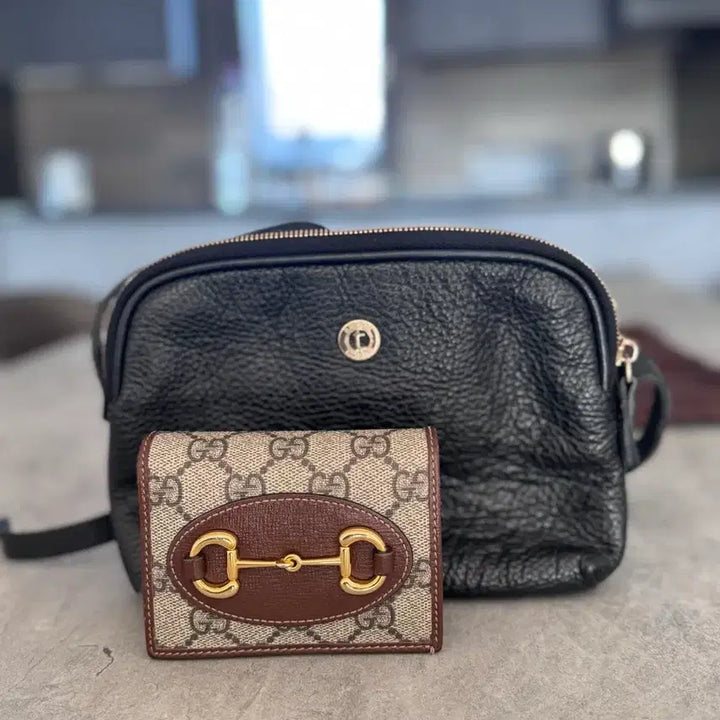 [BUNJANG] a.tesoni Crossbody Bag / a.tesoni 크로스백