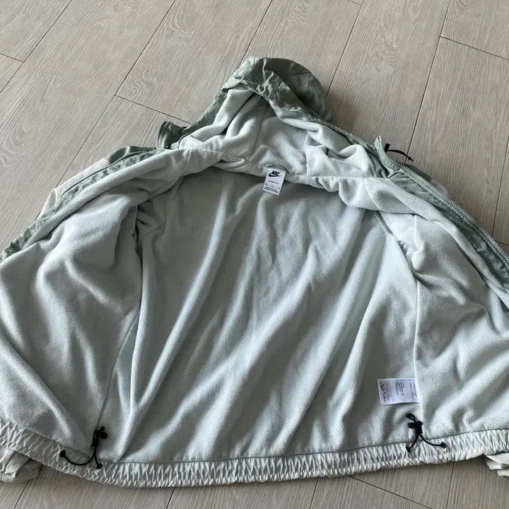 [BUNJANG] Nike THERMA-FIT Windbreaker Jacket / 나이키 바람막이