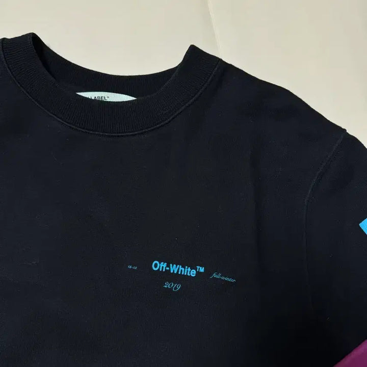 [BUNJANG] Off-White Gradient Arrow Sweatshirt / (상태AA,판매40) 오프화이트 공용 그라데이션애로우 약기모 맨투맨S 9