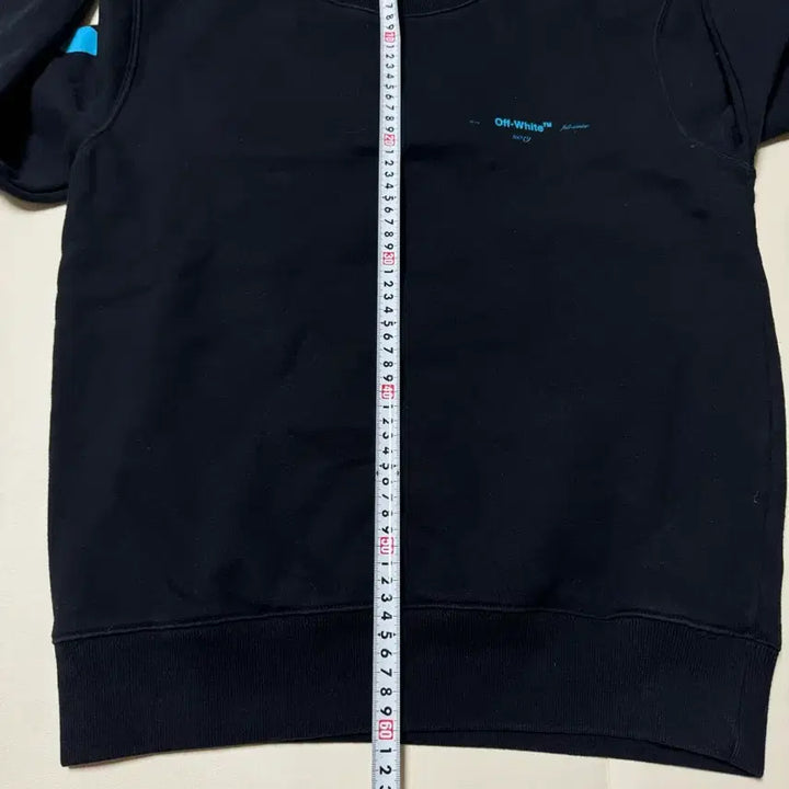 [BUNJANG] Off-White Gradient Arrow Sweatshirt / (상태AA,판매40) 오프화이트 공용 그라데이션애로우 약기모 맨투맨S 9