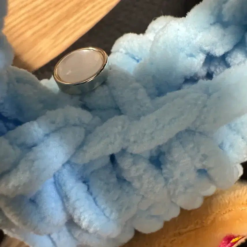 [BUNJANG] Handmade Hello Kitty Mini Bag Keyring / 손뜨개 캐릭터 미니 가방 키링