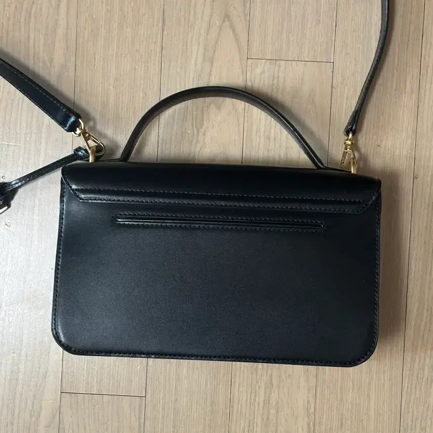 [BUNJANG] JOY GRYSON Margo Black Leather Tote Crossbody Bag / JOY GRYSON 조이그라이슨 블랙 레더 마고백 토트백 크로스백
