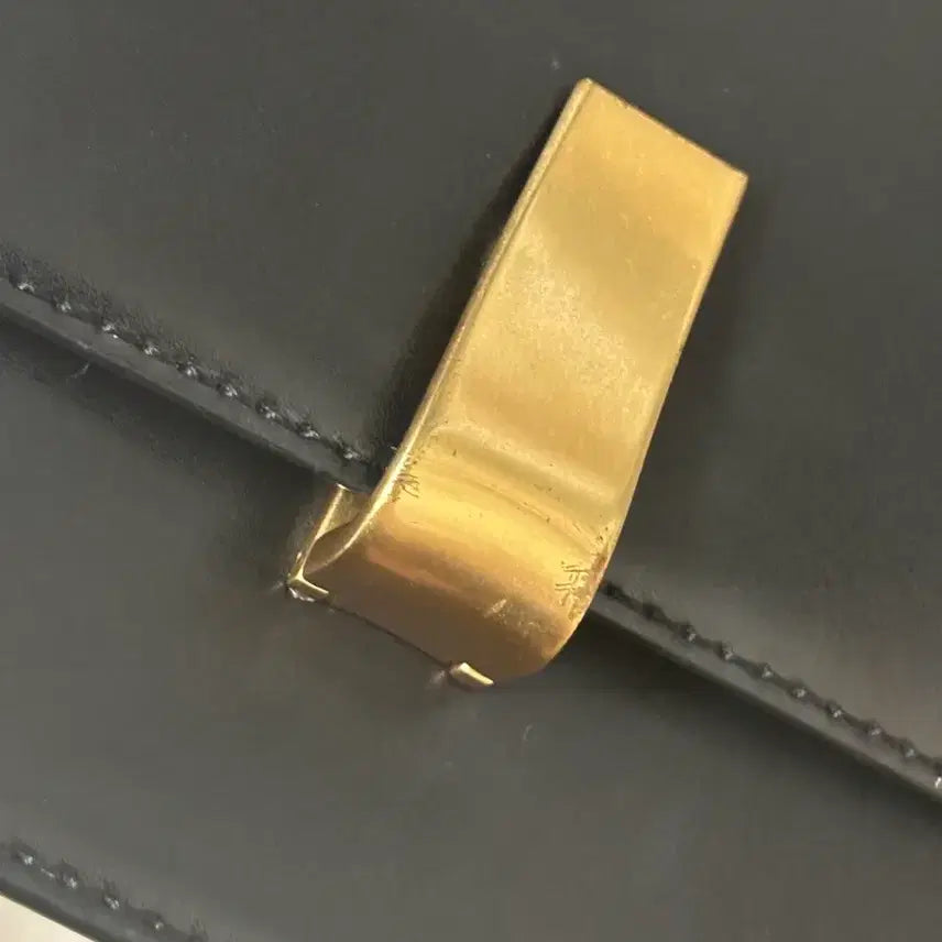 [BUNJANG] JOY GRYSON Margo Black Leather Tote Crossbody Bag / JOY GRYSON 조이그라이슨 블랙 레더 마고백 토트백 크로스백