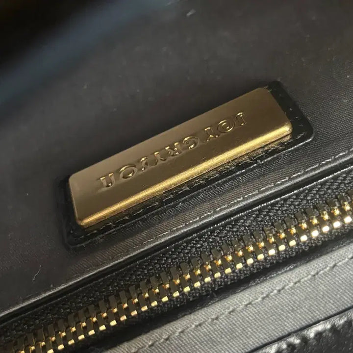 [BUNJANG] JOY GRYSON Margo Black Leather Tote Crossbody Bag / JOY GRYSON 조이그라이슨 블랙 레더 마고백 토트백 크로스백