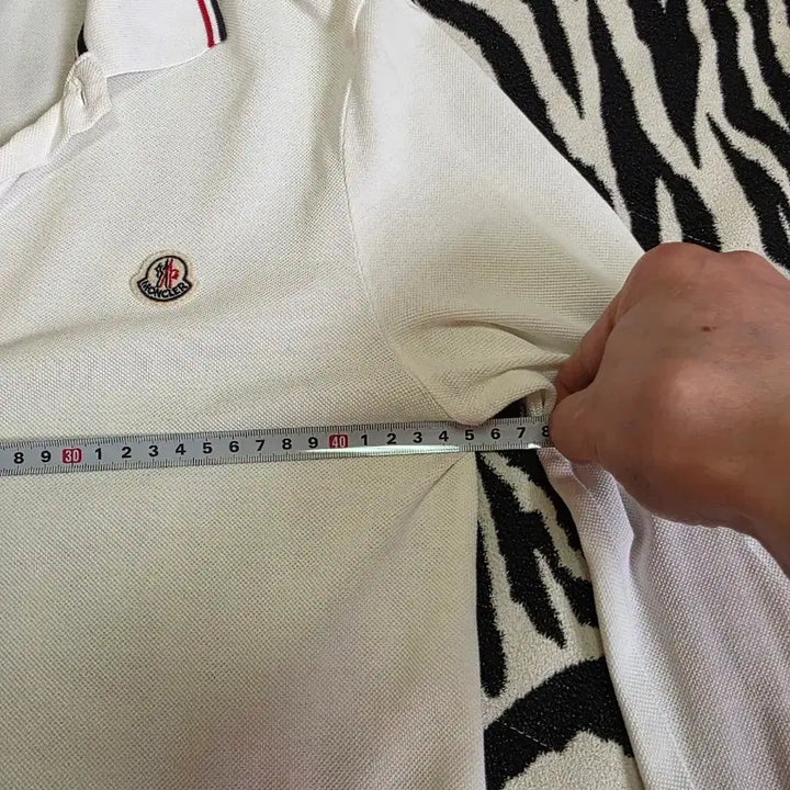 [BUNJANG] Moncler White Long Sleeve Polo Shirt / 몽클레어 흰색 긴팔 폴로 티셔츠