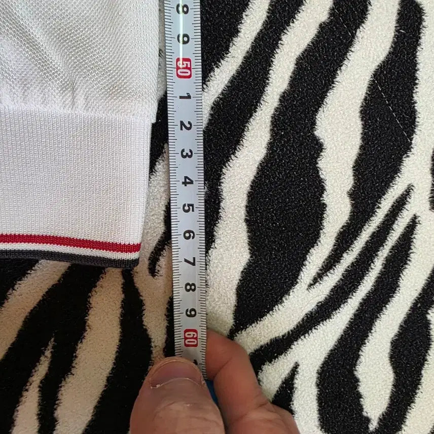 [BUNJANG] Moncler White Long Sleeve Polo Shirt / 몽클레어 흰색 긴팔 폴로 티셔츠