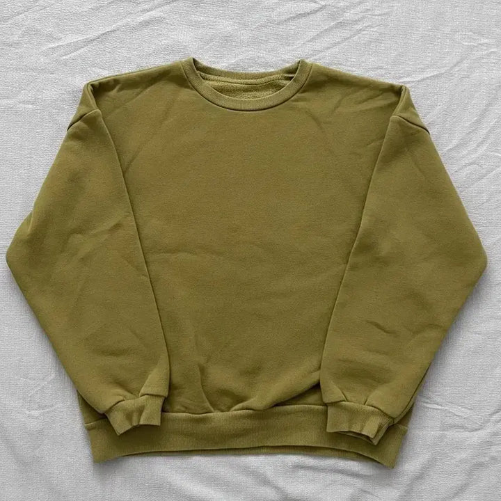 [BUNJANG] Khaki Crewneck Sweatshirt / 카키색 맨투맨 티셔츠